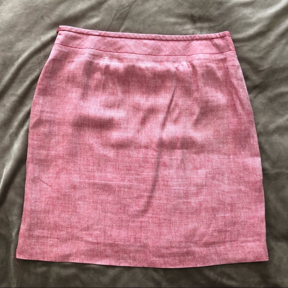 Ann Taylor LOFT linen/rayon red and white EUC